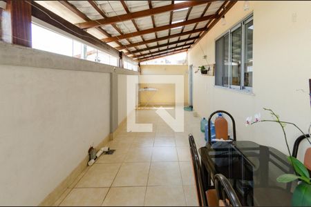Área privativa de apartamento à venda com 3 quartos, 150m² em Camargos, Belo Horizonte