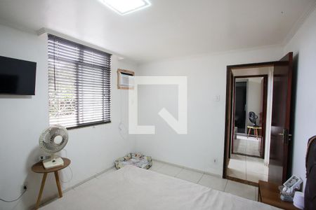 Quarto 1 de casa à venda com 2 quartos, 60m² em Tanque, Rio de Janeiro