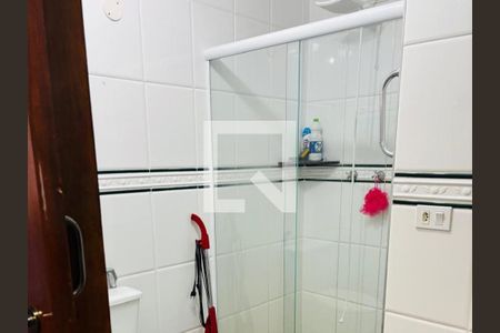 Banheiro de casa para alugar com 2 quartos, 142m² em Jardim Marcel, São Paulo