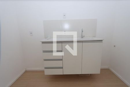 Sala/Cozinha de apartamento para alugar com 2 quartos, 31m² em Vila Ema, São Paulo