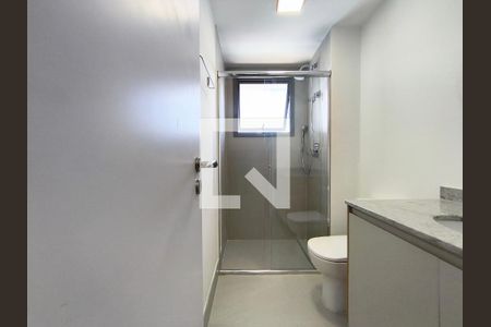 Banheiro de kitnet/studio para alugar com 1 quarto, 27m² em Vila Mariana, São Paulo