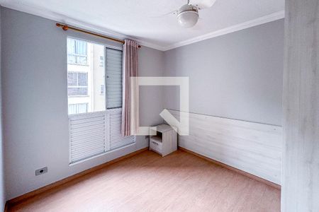Quarto 2 de apartamento para alugar com 2 quartos, 42m² em Conjunto Promorar Raposo Tavares, São Paulo