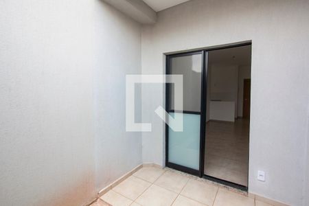 Varanda de apartamento para alugar com 2 quartos, 56m² em Shopping Park, Uberlândia