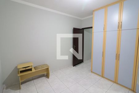 Quarto 1 de casa para alugar com 3 quartos, 125m² em Vila Yolanda, Osasco