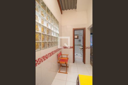 Área de Serviço de casa à venda com 3 quartos, 200m² em Santa Tereza, Porto Alegre