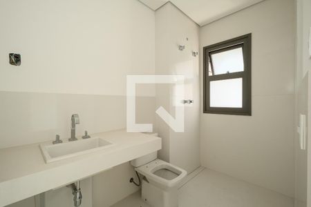 Banheiro de apartamento à venda com 3 quartos, 260m² em Consolação, São Paulo