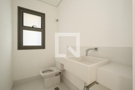 Banheiro de apartamento à venda com 3 quartos, 260m² em Consolação, São Paulo