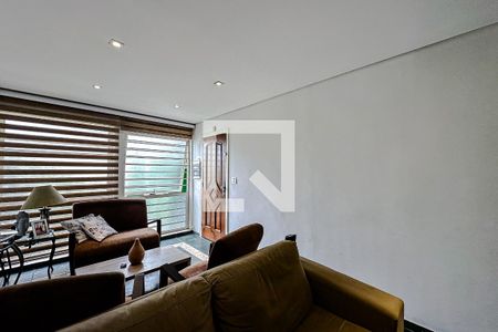 Sala de casa para alugar com 3 quartos, 100m² em Vila Regente Feijó, São Paulo