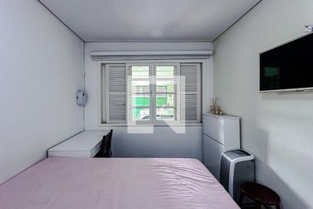 Quarto 1 de casa para alugar com 3 quartos, 100m² em Vila Regente Feijó, São Paulo