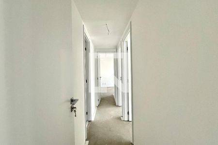 Corredor de apartamento à venda com 3 quartos, 81m² em Vila Mascote, São Paulo