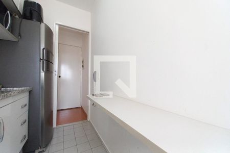 Cozinha  de apartamento à venda com 2 quartos, 54m² em Parque Italia, Campinas