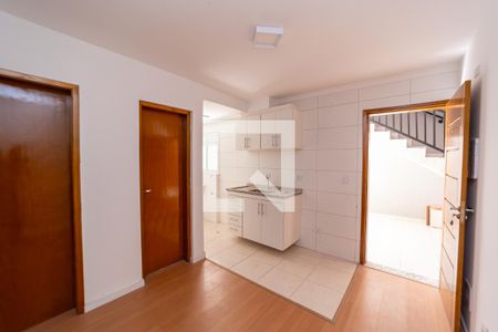 Sala/Cozinha de apartamento para alugar com 2 quartos, 34m² em Parque Artur Alvim, São Paulo