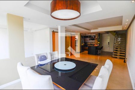Sala de apartamento à venda com 3 quartos, 158m² em Tijuca, Rio de Janeiro