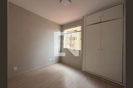 Apartamento à venda com 2 quartos, 61m² em Santo Antônio, Belo Horizonte