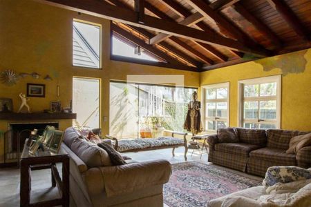 Casa à venda com 4 quartos, 400m² em Morumbi, São Paulo