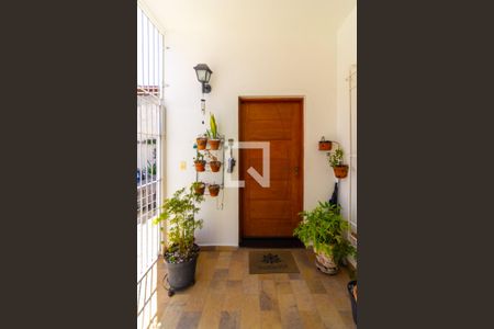 Casa à venda com 160m², 4 quartos e 2 vagasHall de entrada