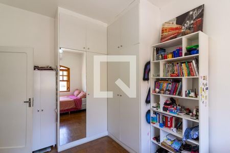 Casa à venda com 160m², 4 quartos e 2 vagasQuarto 2