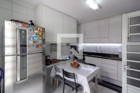 Casa à venda com 160m², 4 quartos e 2 vagasCozinha