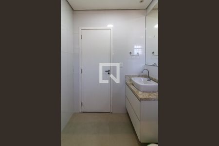 Casa à venda com 160m², 4 quartos e 2 vagasBanheiro Suíte