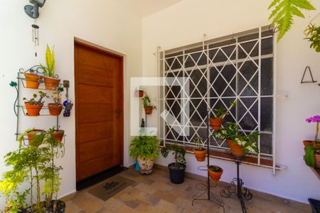 Casa à venda com 160m², 4 quartos e 2 vagasHall de entrada