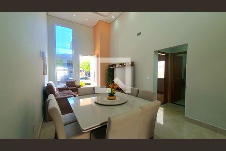 Sala de casa de condomínio para alugar com 3 quartos, 130m² em Vila Monte Alegre Iv, Paulínia