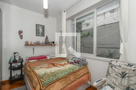 Quarto de apartamento à venda com 3 quartos, 65m² em Petrópolis, Porto Alegre