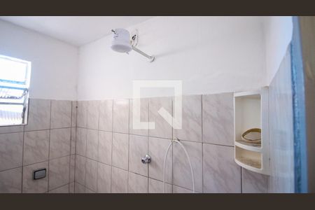 Banheiro Social de casa para alugar com 1 quarto, 50m² em Parque Colonial, São Paulo