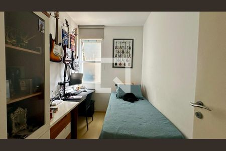 Quarto  de apartamento à venda com 3 quartos, 74m² em Lourdes, Belo Horizonte