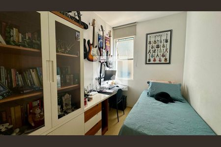 Quarto  de apartamento à venda com 3 quartos, 74m² em Lourdes, Belo Horizonte