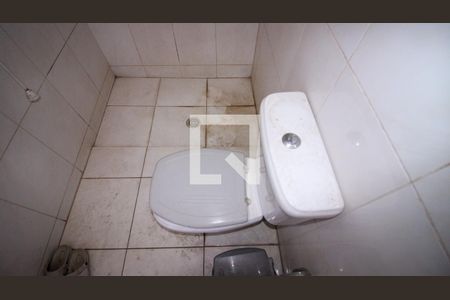 Banheiro de casa para alugar com 1 quarto, 50m² em Parque Colonial, São Paulo