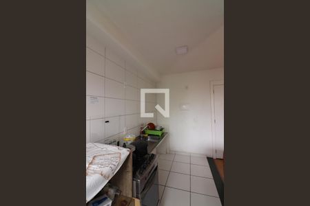 Cozinha e Área de Serviço de apartamento para alugar com 2 quartos, 49m² em Parque Bristol, São Bernardo do Campo