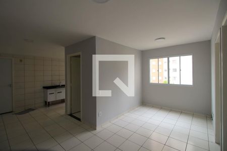 Sala de apartamento para alugar com 2 quartos, 48m² em Jardim Vila Formosa, São Paulo