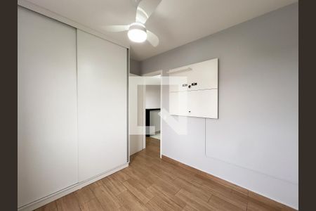 Quarto 1 de apartamento para alugar com 2 quartos, 44m² em Parque das Colinas, Valinhos
