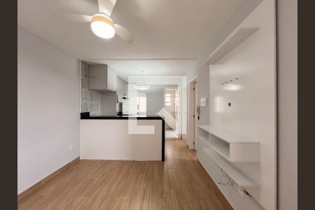 Sala de apartamento para alugar com 2 quartos, 44m² em Parque das Colinas, Valinhos