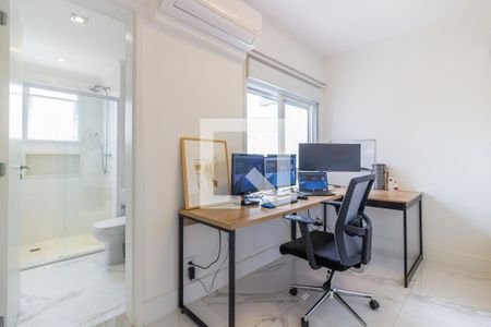 Suíte 1 de apartamento à venda com 2 quartos, 110m² em Pinheiros, São Paulo