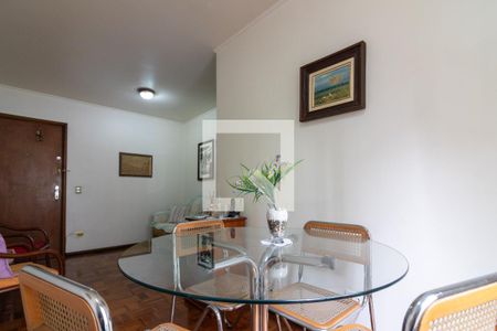 Sala  de apartamento para alugar com 2 quartos, 50m² em Indianópolis, São Paulo