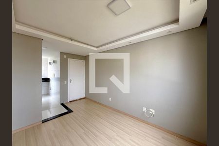 Sala de apartamento à venda com 2 quartos, 38m² em Jardim São Luís, São Paulo