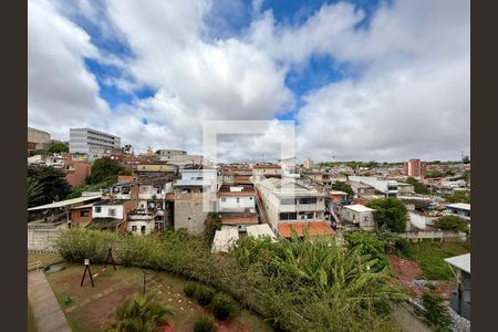 Vista  de apartamento à venda com 2 quartos, 38m² em Jardim São Luís, São Paulo