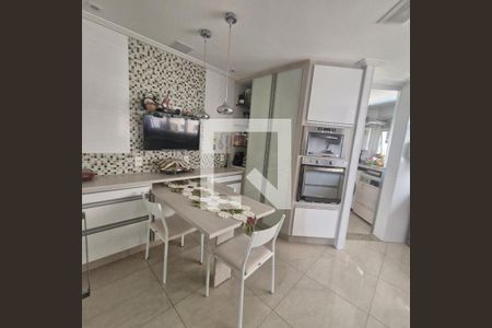 Apartamento à venda com 3 quartos, 167m² em Vila Regente Feijó, São Paulo