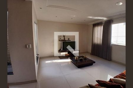 Casa à venda com 3 quartos, 306m² em Cerâmica, São Caetano do Sul