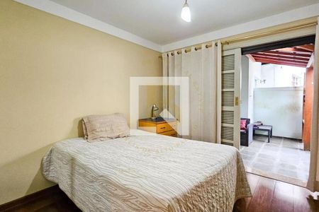 Casa para alugar com 6 quartos, 572m² em Jardim Marajoara, São Paulo