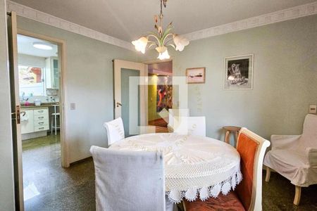 Casa para alugar com 6 quartos, 572m² em Jardim Marajoara, São Paulo