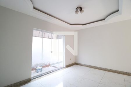 Sala 2 de casa para alugar com 3 quartos, 220m² em Santa Mônica, Uberlândia