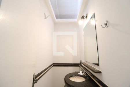 Lavabo de casa para alugar com 3 quartos, 220m² em Santa Mônica, Uberlândia