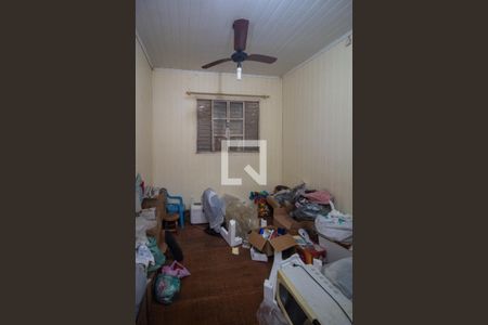 Quarto de casa à venda com 4 quartos, 180m² em Vila Nova, Porto Alegre