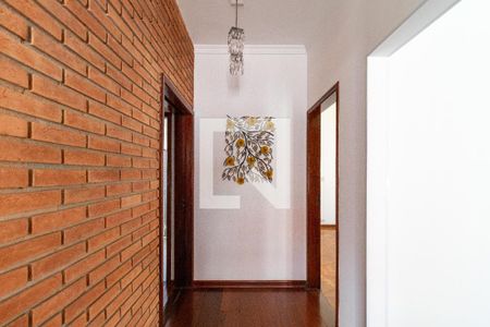 Corredor de casa para alugar com 4 quartos, 350m² em Lapa, São Paulo