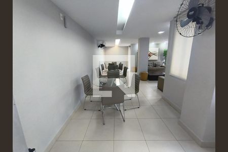 Sala de apartamento à venda com 2 quartos, 55m² em Pompéia, Belo Horizonte
