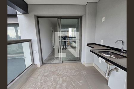 Varanda de kitnet/studio à venda com 1 quarto, 50m² em Jardim das Acacias, São Paulo