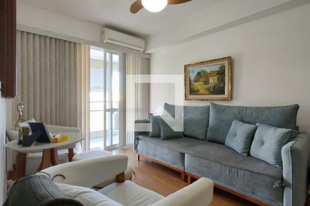 Sala de apartamento para alugar com 2 quartos, 85m² em Taquara, Rio de Janeiro