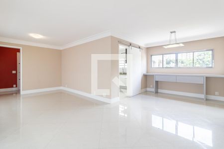 Sala de apartamento à venda com 3 quartos, 121m² em Vila Uberabinha, São Paulo